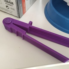 Picture of print of Petfood Pouch Squeezer