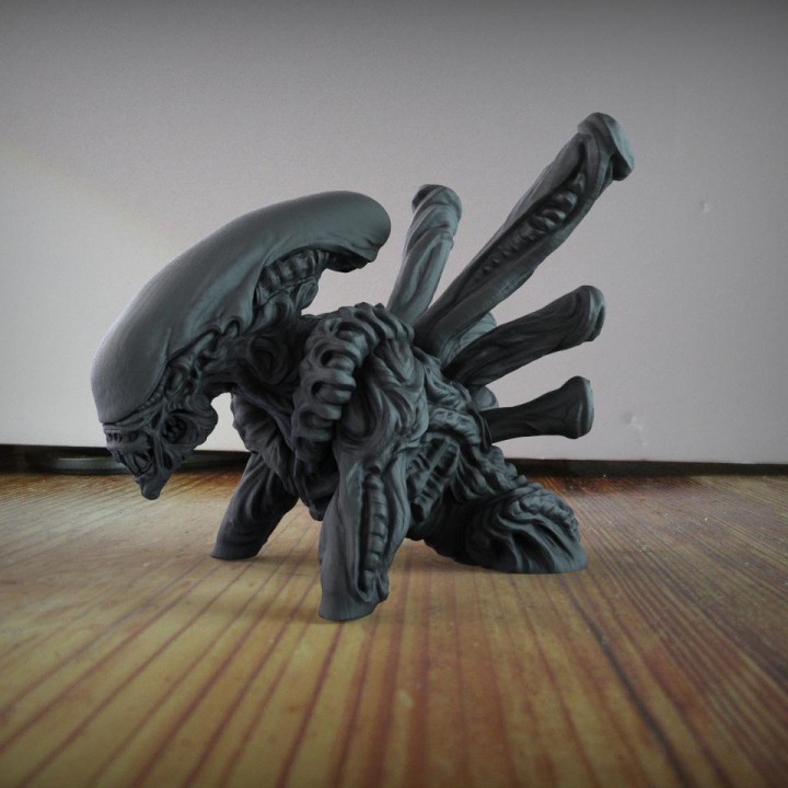Berserker Predator 3d Printed Miniature Alien Warrior Hunter