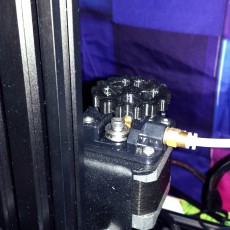 Picture of print of Manual Filament Feeder Extruder Gear Knob Mod for CR-10 and other Bowden 3D Printers This print has been uploaded by Keith Blodgett