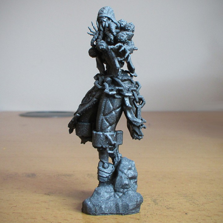 3D Printable Overwatch - Cthulhu Zenyatta - 30 cm by Printed Obsession