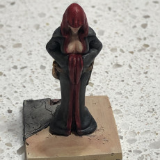 Picture of print of Female Cultists - Hell Hath no Fury - 32mm scale (Pre-supported)