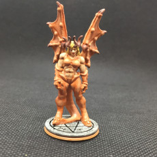 Picture of print of Succubus & human 'Gretta' - 2 Models - PRESUPPORTED - Hell Hath No Fury - 32mm scale