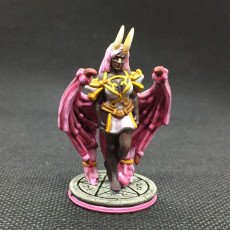 Picture of print of Succubi & human 'Diva' - lesser demon - Hell Hath No Fury - 32mm scale