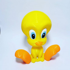 Picture of print of Tweety Bird from Looney Tunes (support free) This print has been uploaded by Luis Albero