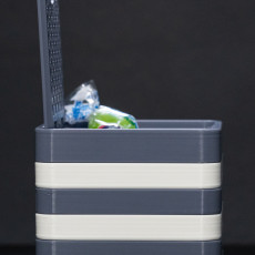 Picture of print of Strata Box - assembled stripes and a print-in-place hinged lid This print has been uploaded by Sonny Cantu