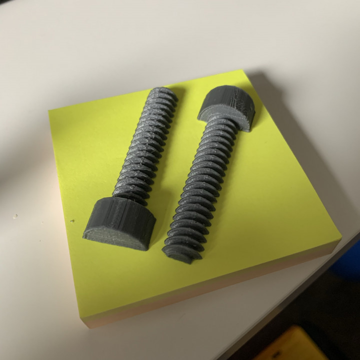 3D Printable GPU Support by Stuart