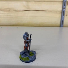 Picture of print of Fantasy medieval knight warrior with great sword