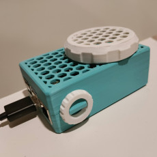 Picture of print of Pi4B Hex Breezy Case