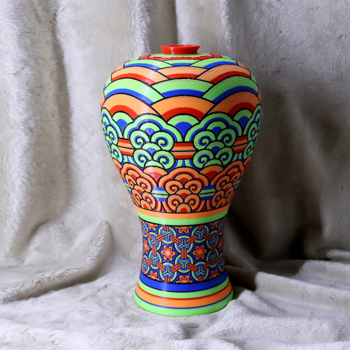 Korean traditional vase_Dancheong pattern (Multi color)