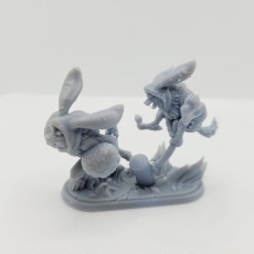 Picture of print of Diorama "Give me the Eggs!" pre-supported