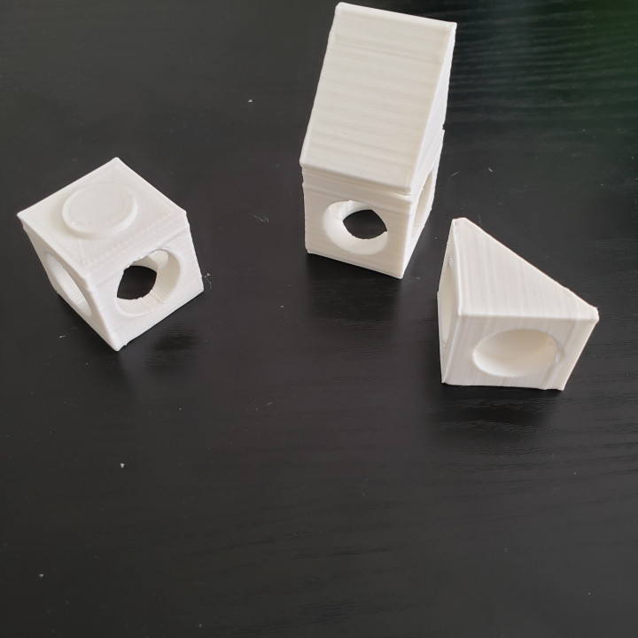 3D Connecting Building Blocks