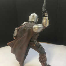 Picture of print of The Mandalorian Support Free Remix Pose 2/5