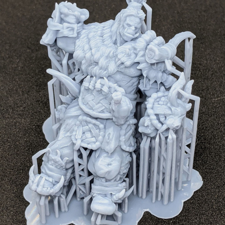 Orc Chieftain Danai + Detailed Scenic Base |32mm, 54mm,75mm Scaled Versions Available's Cover