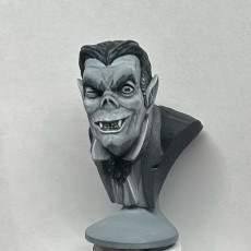 Picture of print of Smiling vampire bust