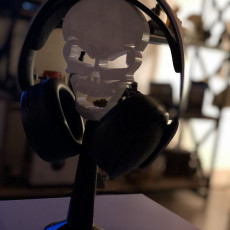 Picture of print of Skull headphones stand