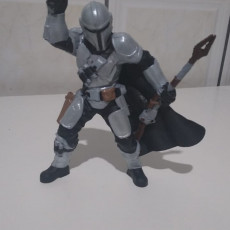Picture of print of The Mandalorian Support Free Remix Pose 4/5