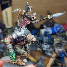 Picture of print of Rat Ogre & Chieftain