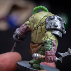 Picture of print of Abomination Berserker Miniature - pre-supported