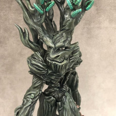 Picture of print of Marching Treant - Large Model - Presupported