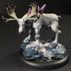 Picture of print of White Moose (Pre-Supported)