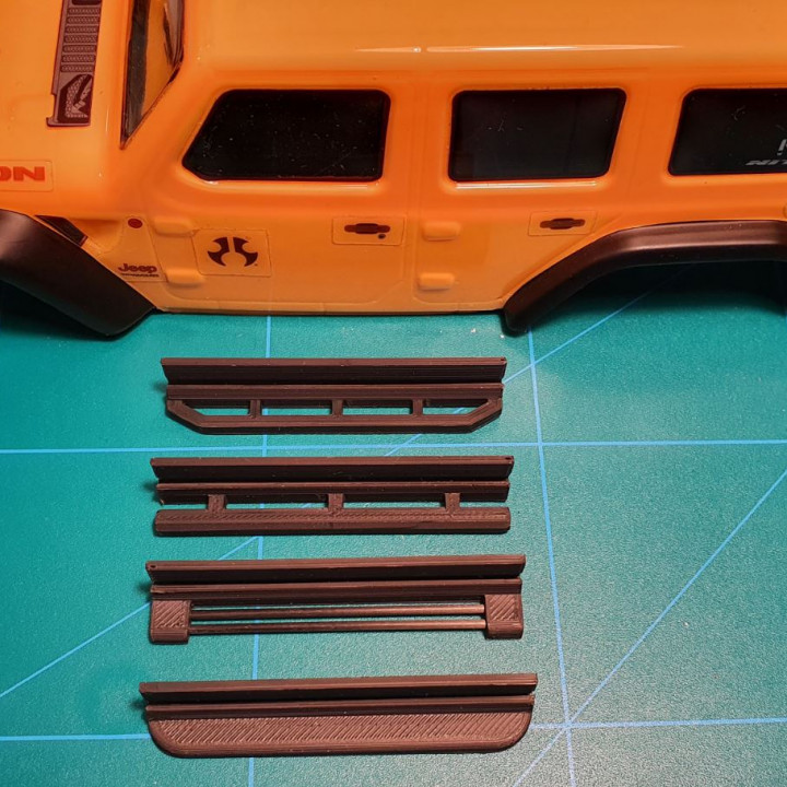 3D Printable Side steps for Axial SCX24 (Jeep Wrangler JLU) by Leif Nilsson