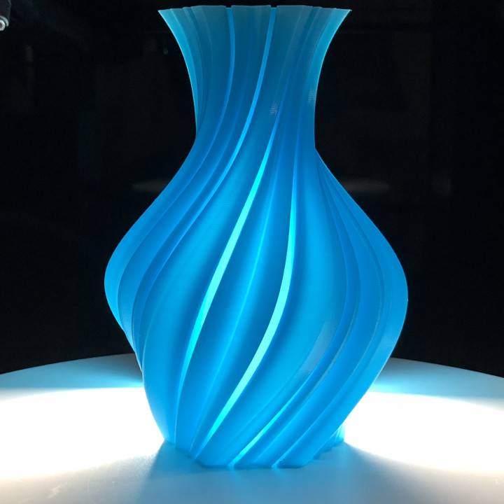 IHIG Vase
