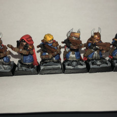 Picture of print of Dwarf Female Crossbow Rangers