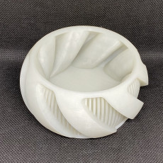 Picture of print of Turbine Bowl (with lid!)