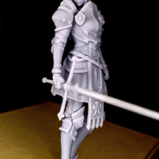 Picture of print of Crystal - 75mm - Female knight  - DnD