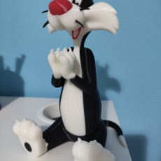 3D Printable Sylvester the Cat by Steve Solomon