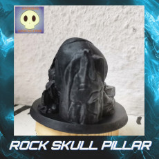 Picture of print of Rock Skull Pillar (60mm round base)