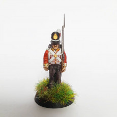 Picture of print of British Centre and Flank infantry, Waterloo Uniform 1812-1815 (Shoulder Arms)