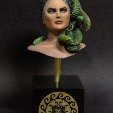 Picture of print of Beautiful Medusa, Bust