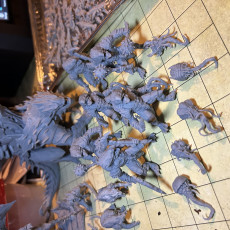 Picture of print of Alien Hive Guardians