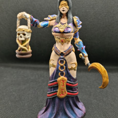 Picture of print of Dark Priestess normal and Variant 2 This print has been uploaded by Saschi Opitz