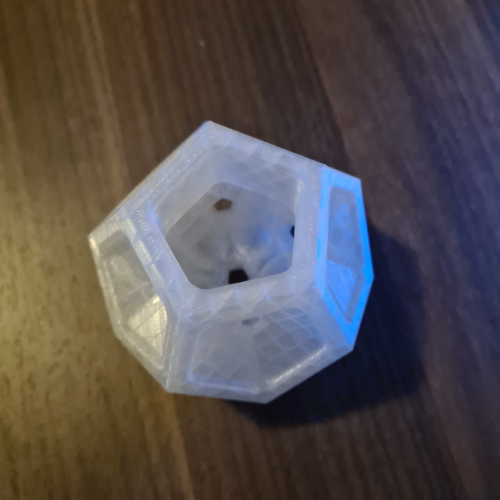 Dodecahedron with closed sides