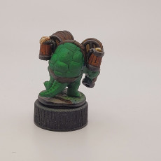 Picture of print of Tortle Barkeep Miniature - Pre-Supported