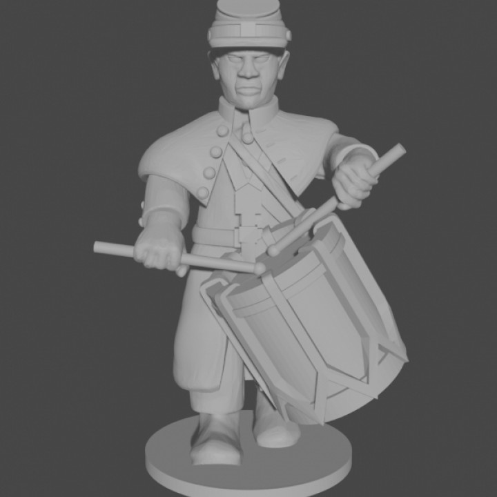$3.4910 & 15mm American Civil War Drummers in Greatcoats, Marching Pose 1