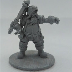 Picture of print of Kingdom of Talarius - Chief Engineer Sidney - 32mm Presupported