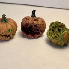 Picture of print of 3 PUMPKIN HEADS