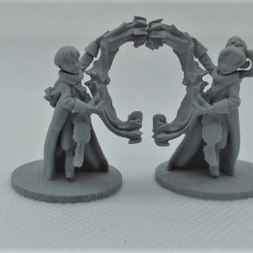Picture of print of Kingdom of Talarius - The Twins, Pandi and Portia (32mm scale presupported miniatures)