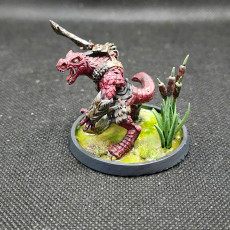 Picture of print of Raptor attack, Lizardfolk