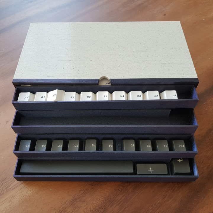 Keycap Case (sized down for ender 3 and similar) + ISO tray