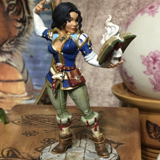 Picture of print of Silveria - Female Wizard - 32mm - DnD