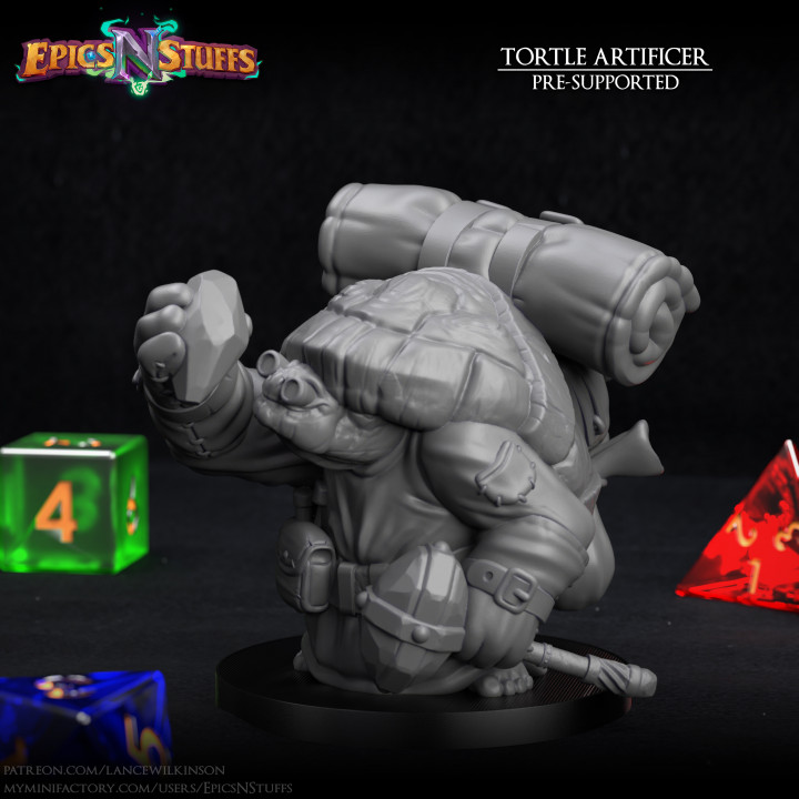 $2.99Tortle Artificer Miniature - Pre-Supported