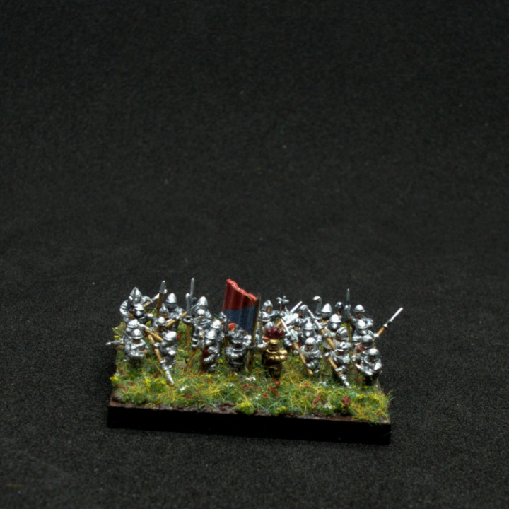 $5.50Late Medieval Men-at-arms on foot with pole weapons in 6mm scale