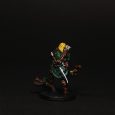 Picture of print of (0040) Male human half orc elf tiefling ranger with bow