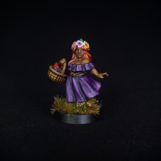 Picture of print of Dwarf Lady [PRE-SUPPORTED]