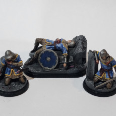 Picture of print of Wounded militia set 4 miniatures 32mm pre-supported