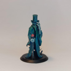 Picture of print of plague doctor ghost